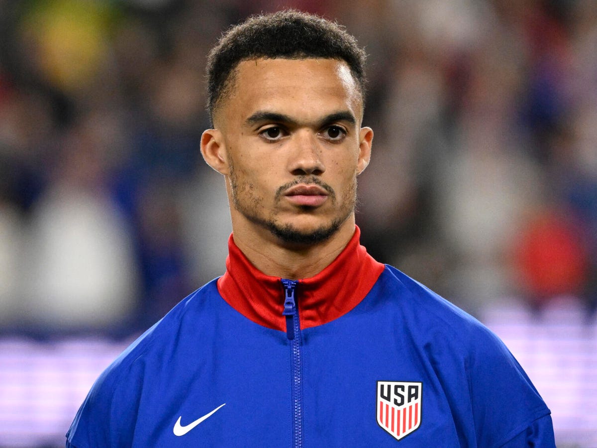 7 Expert Secrets to Choosing the Perfect Enner Valencia Jersey: The Ultimate Fan Guide